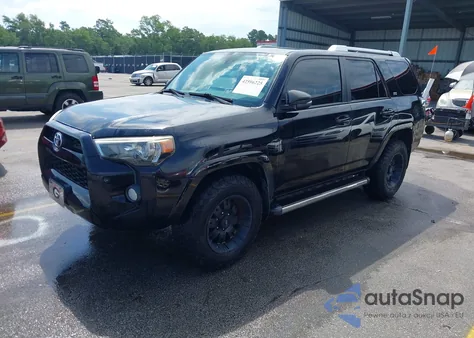 2014 Toyota 4Runner Sr5 z USA, uszkodzony, nr VIN JTEZU5JR4E5074971